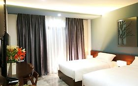 Mojo Boutique Hotel